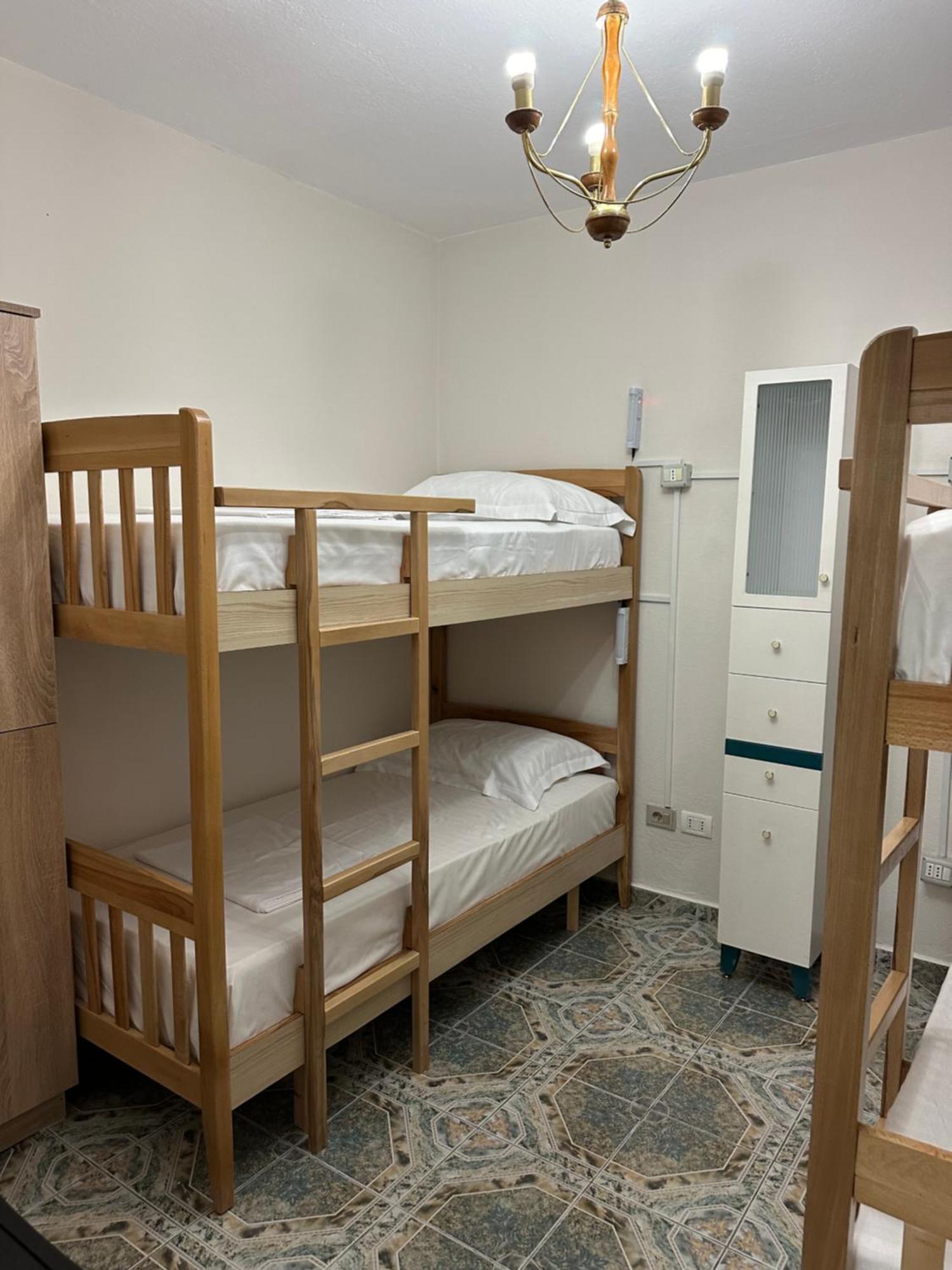 Tirana Lemon Breeze Hostel المظهر الخارجي الصورة