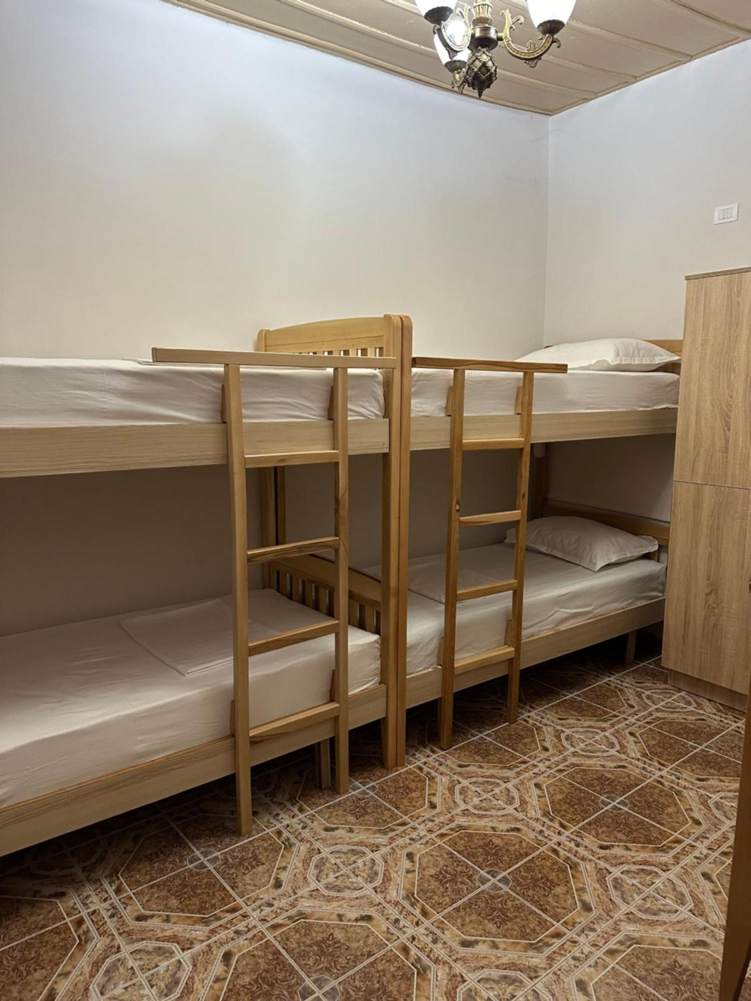 Tirana Lemon Breeze Hostel المظهر الخارجي الصورة