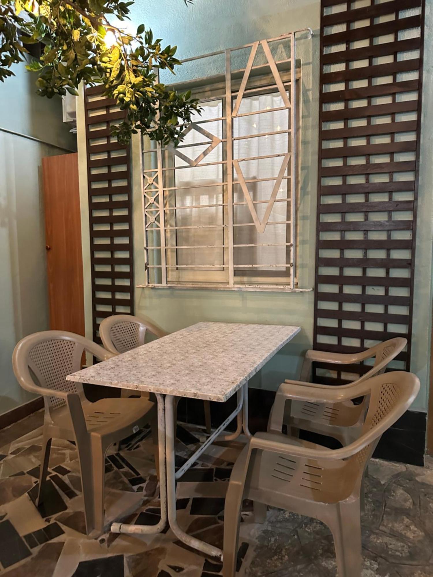 Tirana Lemon Breeze Hostel المظهر الخارجي الصورة