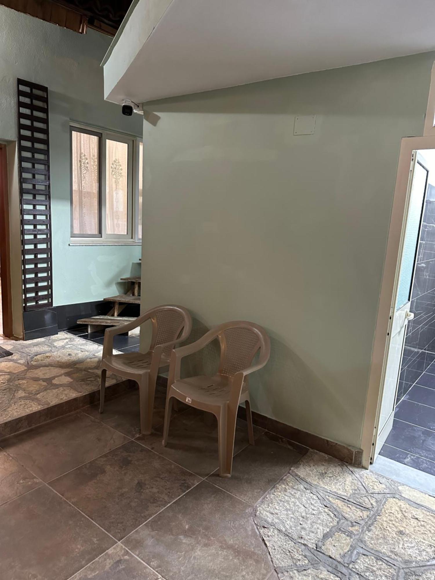 Tirana Lemon Breeze Hostel المظهر الخارجي الصورة