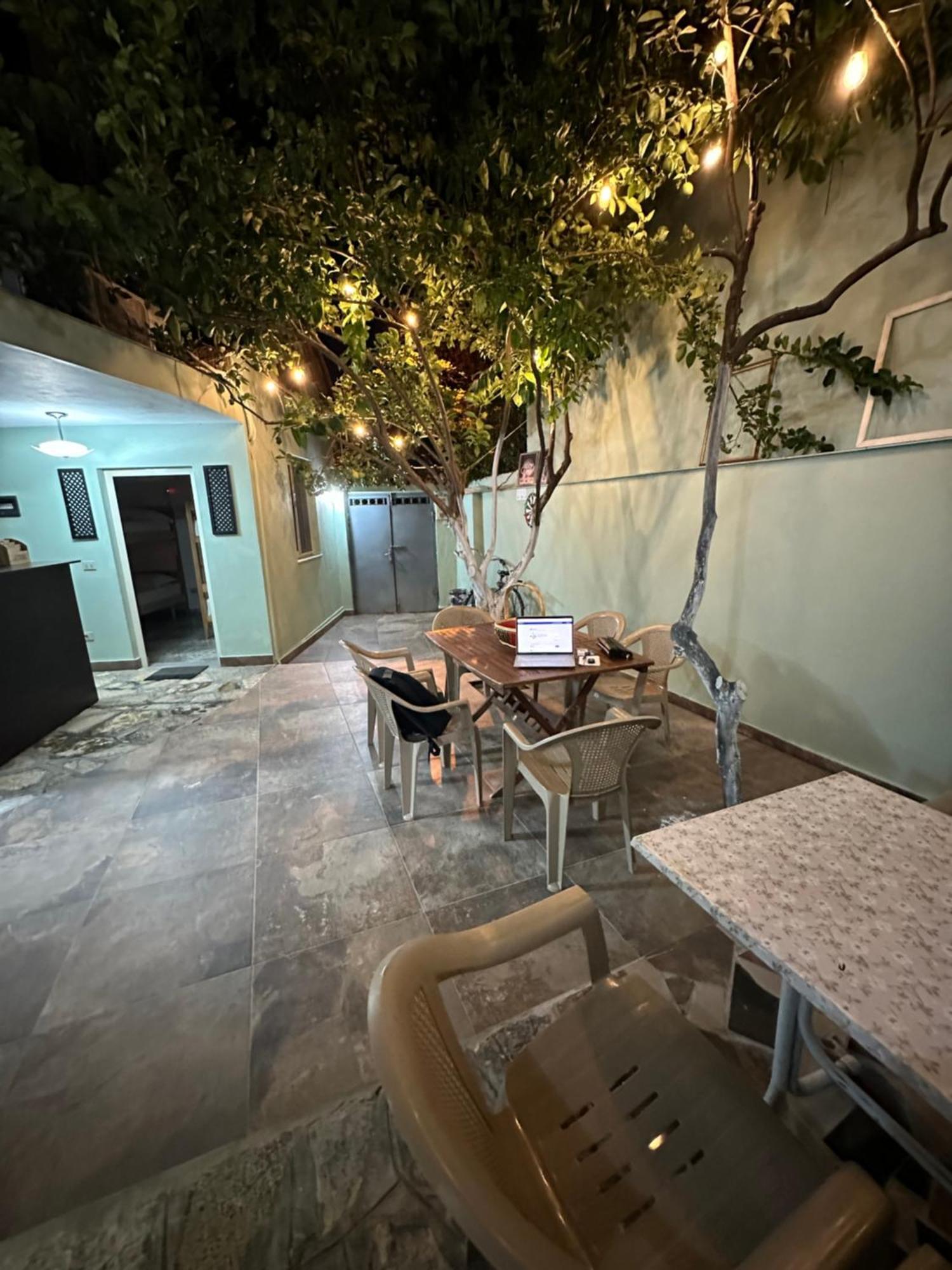 Tirana Lemon Breeze Hostel المظهر الخارجي الصورة