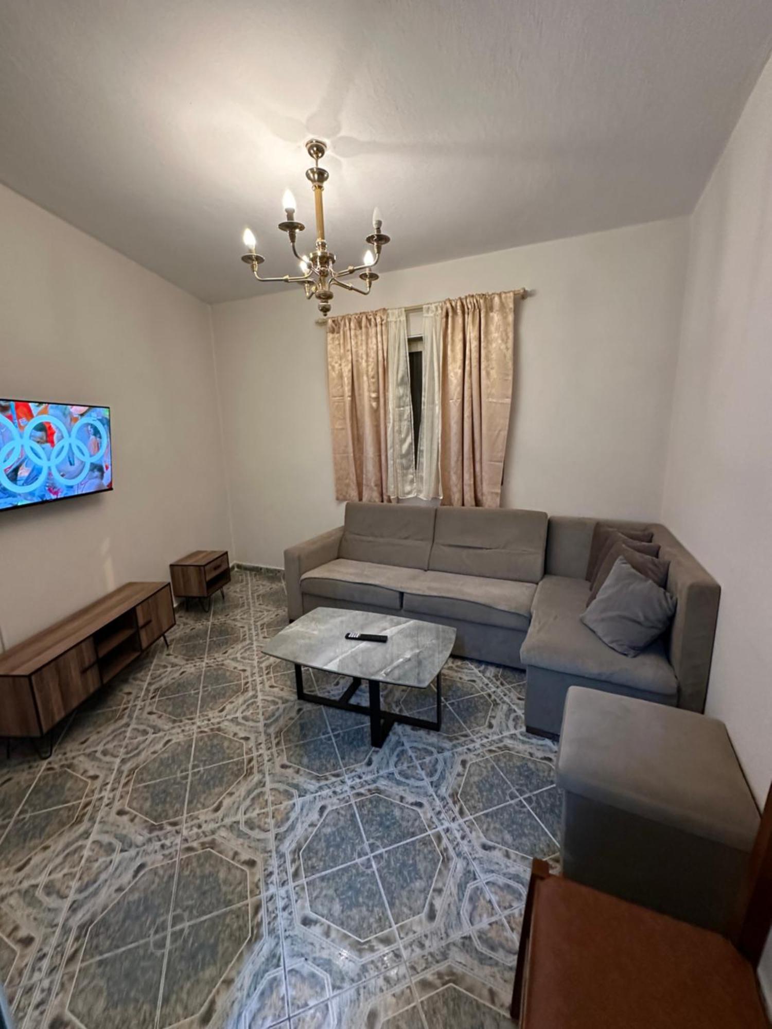 Tirana Lemon Breeze Hostel المظهر الخارجي الصورة