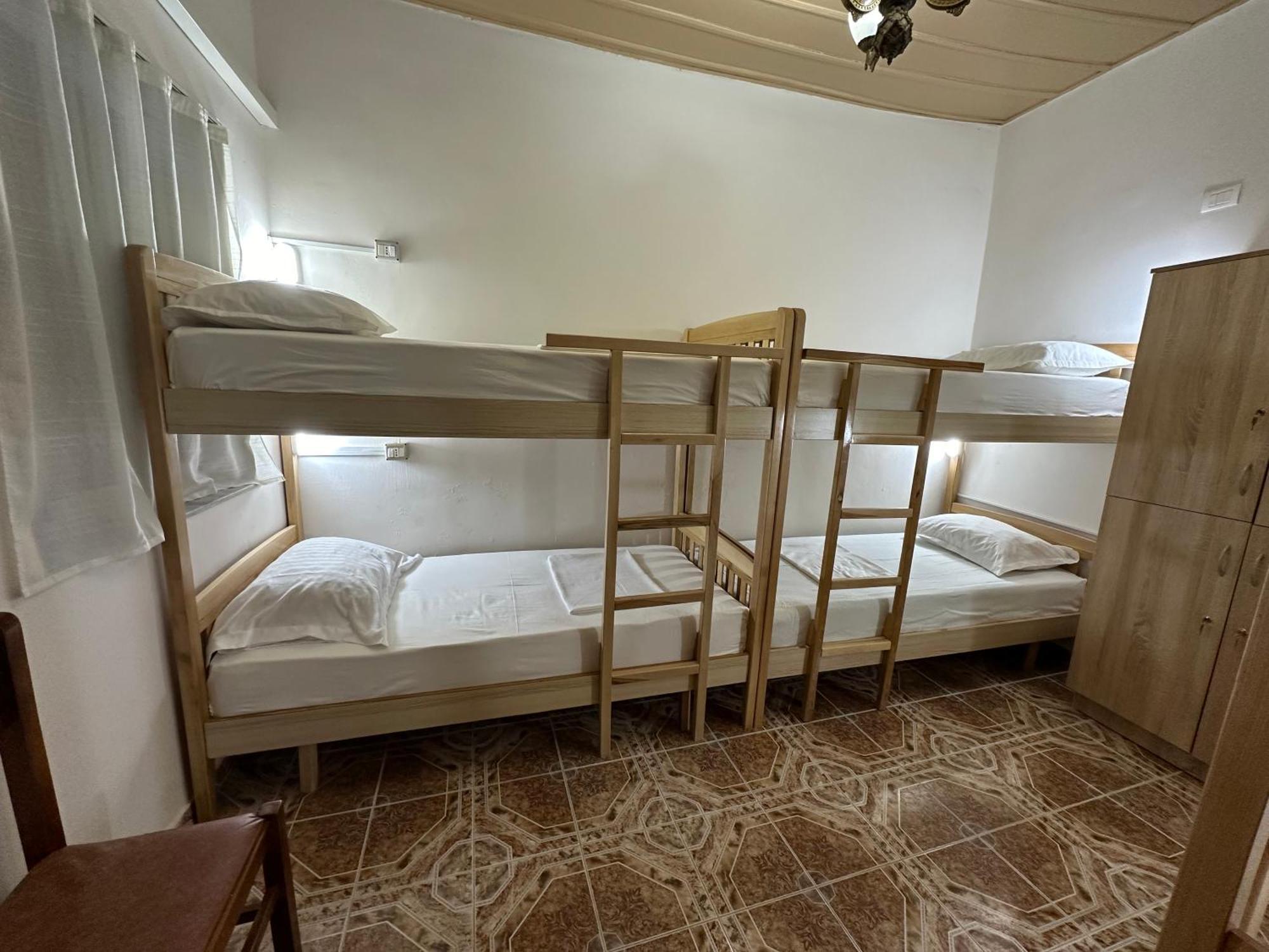Tirana Lemon Breeze Hostel المظهر الخارجي الصورة