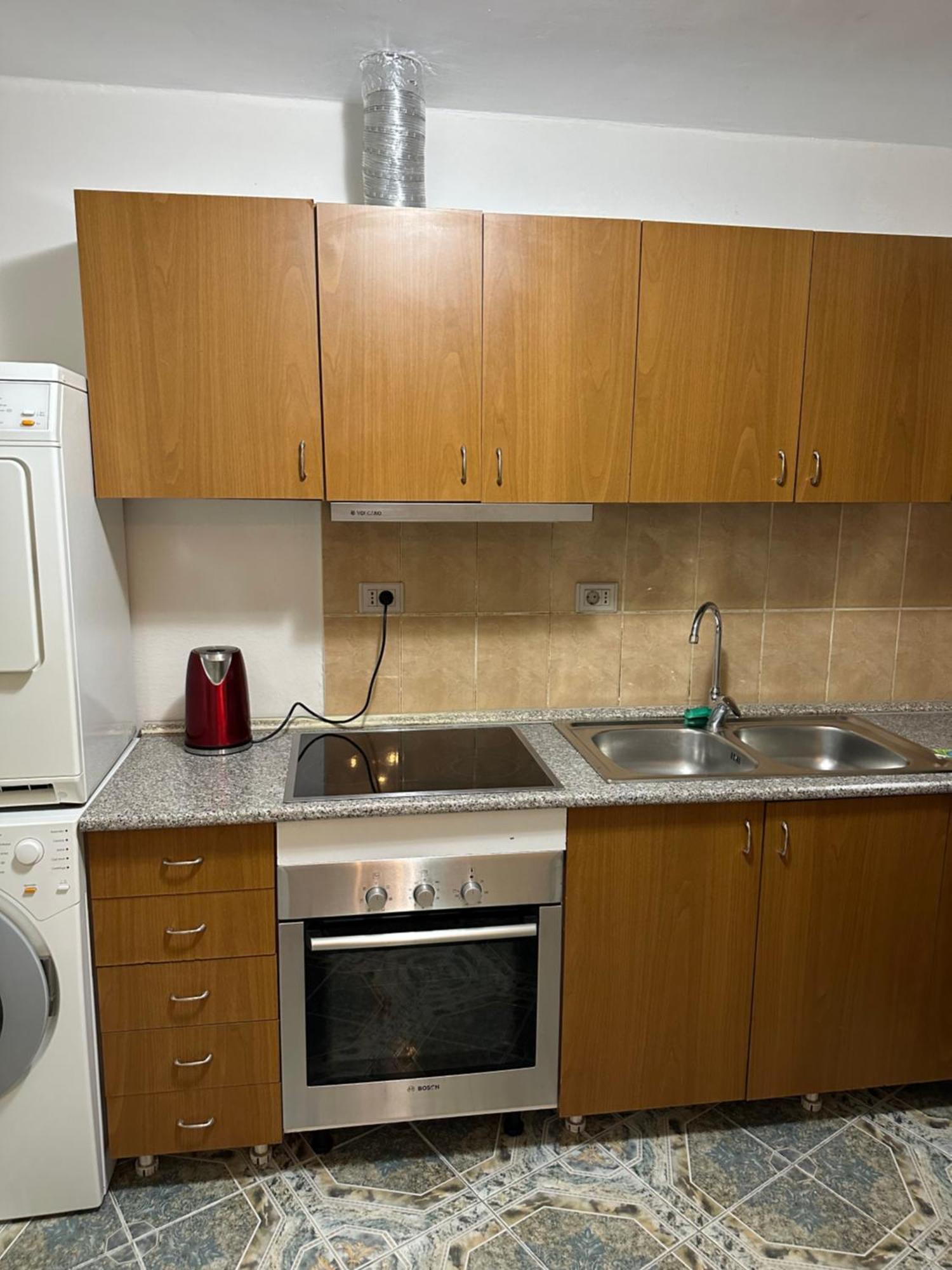 Tirana Lemon Breeze Hostel المظهر الخارجي الصورة