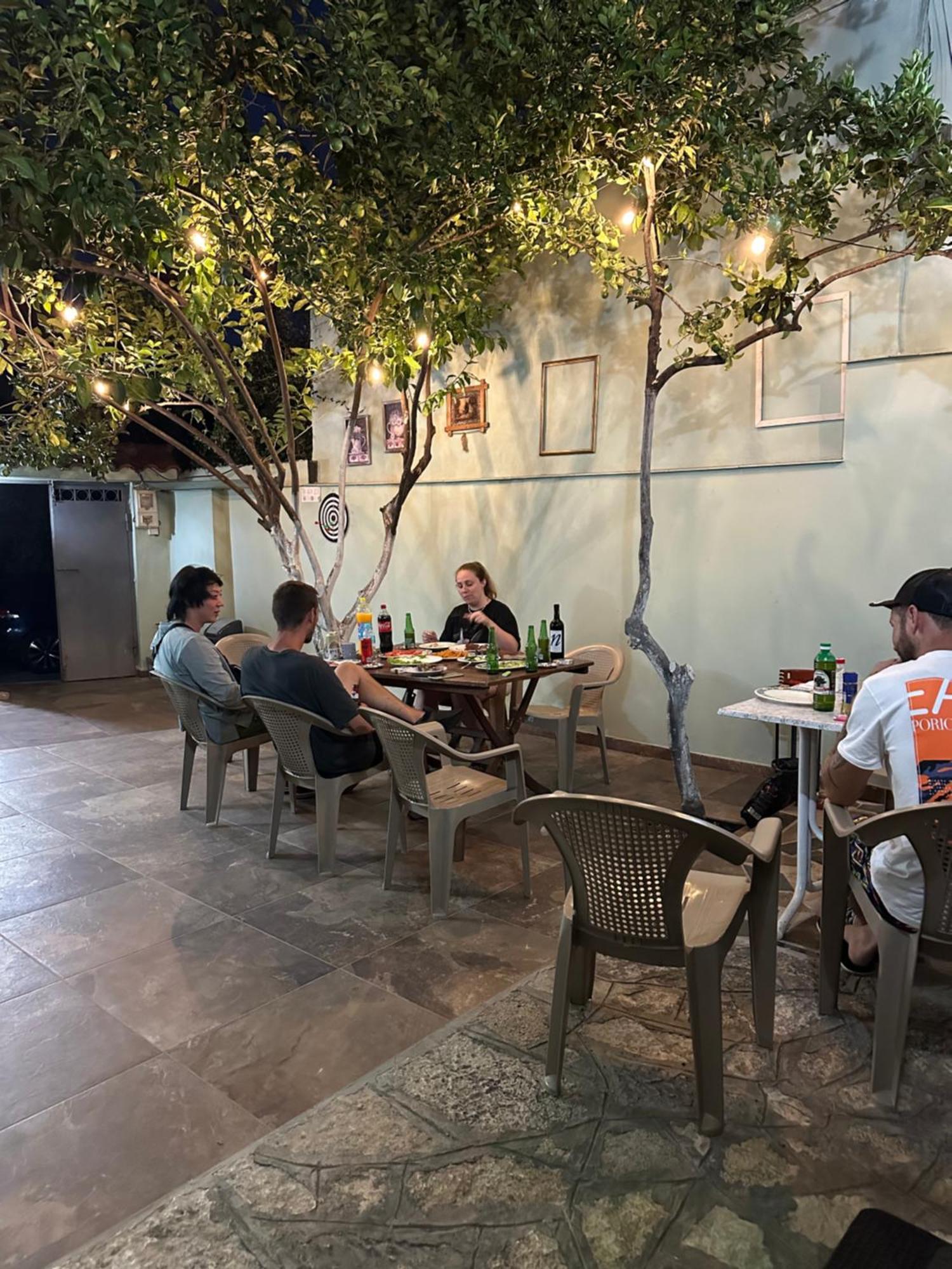 Tirana Lemon Breeze Hostel المظهر الخارجي الصورة