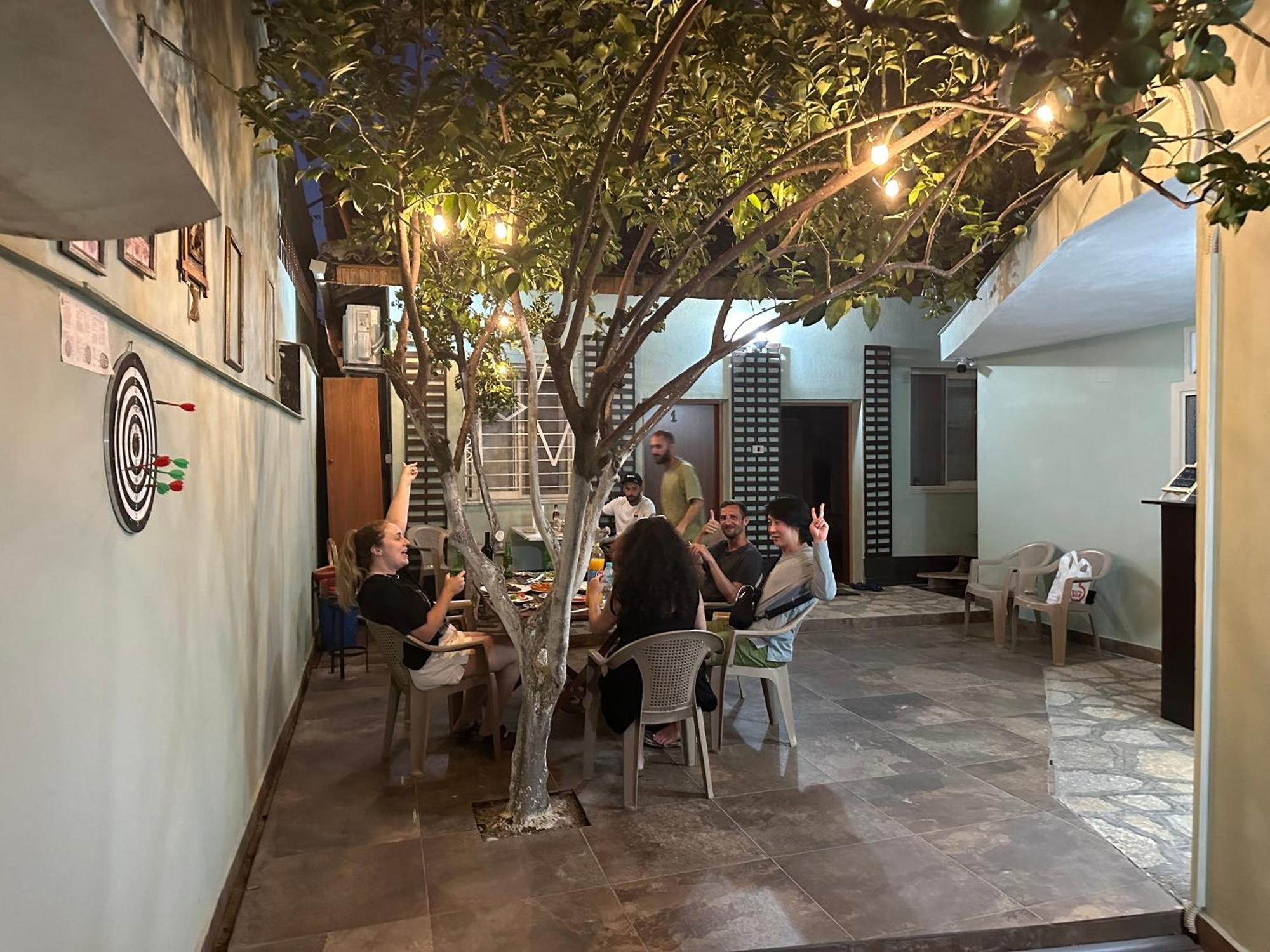 Tirana Lemon Breeze Hostel المظهر الخارجي الصورة